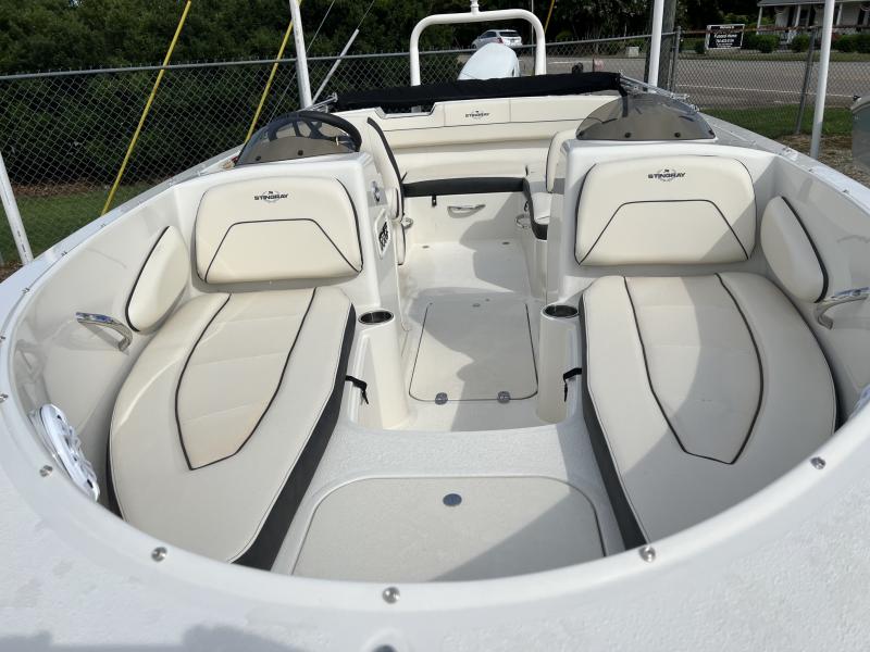 2022 Stingray Boats 172SC Bowrider | Ed Watkins Marine | Pontoon, Pleasure  Boat, Fishing Boat & UTV Dealer in Denver, Charlotte & Gastonia, NC