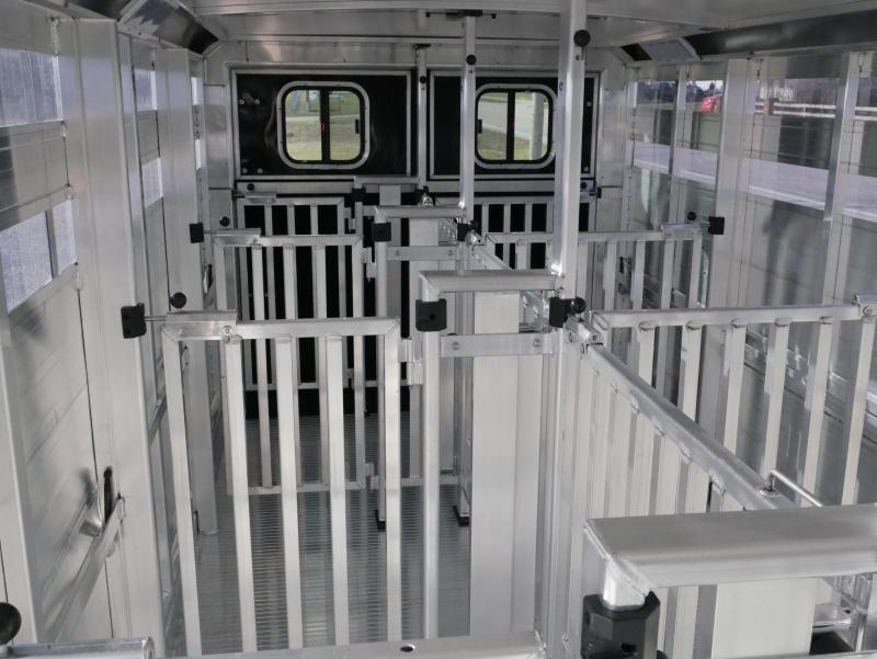 2023 Cimarron Trailers SHOWSTAR 8 PEN Livestock Trailer Elnora In