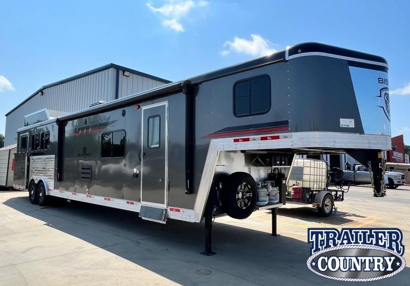 2023 Bison Trailers Silverado 8316.S.R Living Quarters Trailer w/Slide Out/Rear Side Load DEMO