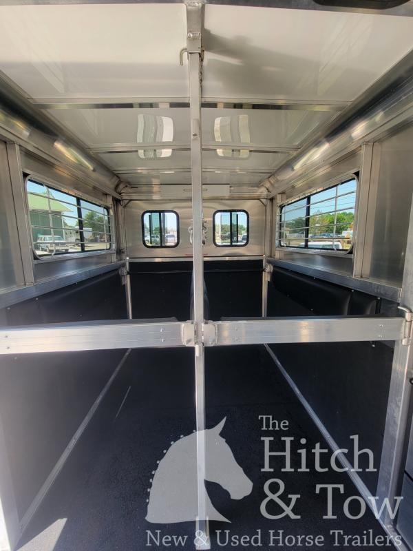 2023 Kingston Trailers Inc. Classic Standard Horse Trailer Two Horse