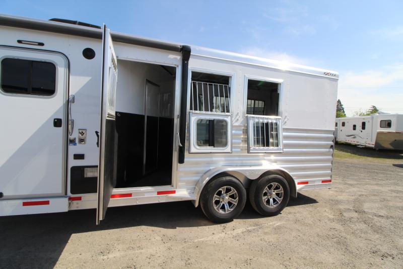 2023 Featherlite 7841 8ft SW Living Quarters3 Horse Aluminum Trailer