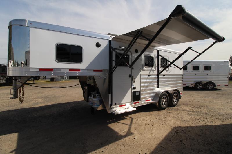 2023 Exiss Escape 7204 4' SW Living Quarters 2 Horse Trailer Solid