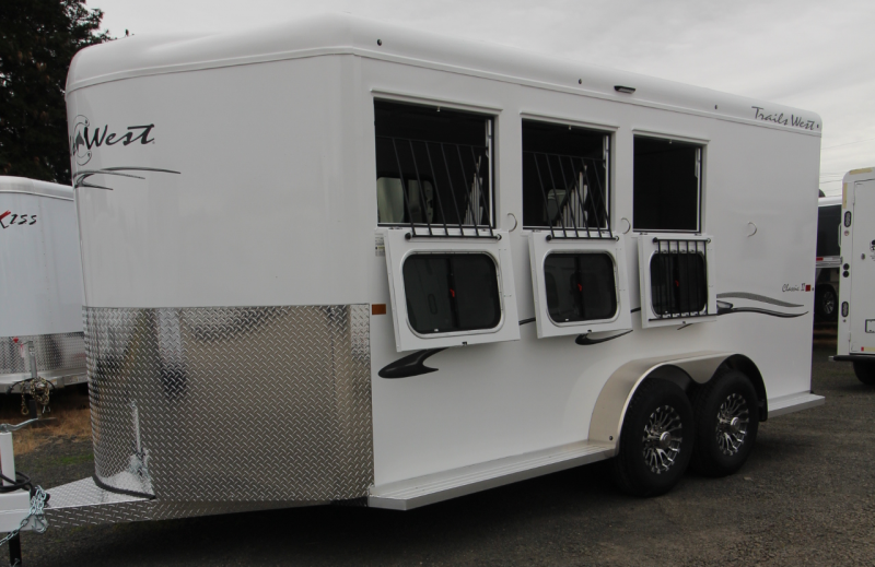 2023 Trails West Classic 3Horse BP Trailer Horse Trailers For Sale