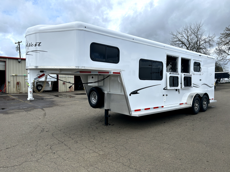 2023 Trails West Classic 3H GN Comfort Package PreWired for Air