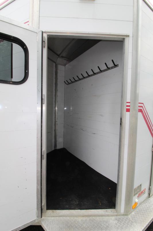 1996 Jamco Trailers 2 Horse Bumper Pull Straight Load Horse Trailer