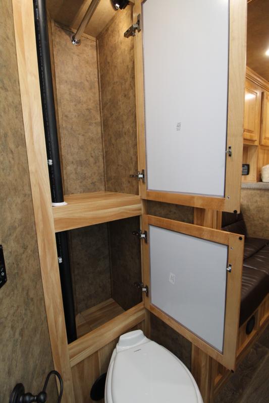 2023 Exiss Escape 7206 6ft SW Living Quarters 2 Horse Aluminum