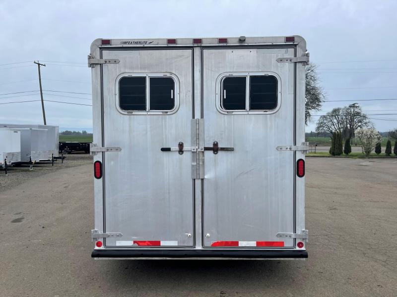 1995 Featherlite 8546 3 Horse Gooseneck Horse Trailer All Aluminum Escape Door Rear Tack