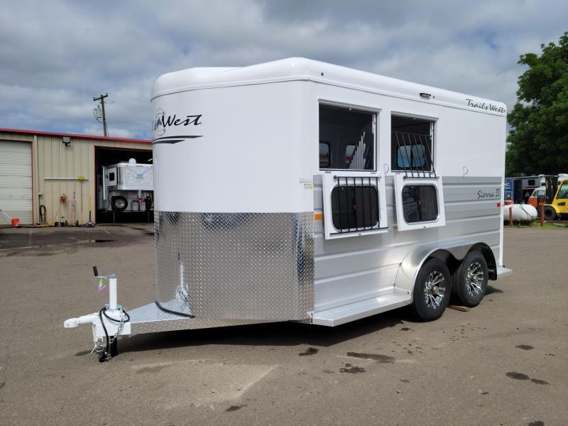 2024 Trails West Sierra II 2 Horse TrailerWarmblood Height Horse