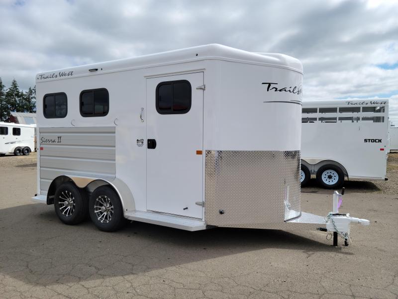 2024 Trails West Sierra II 2 Horse TrailerWarmblood Height Horse