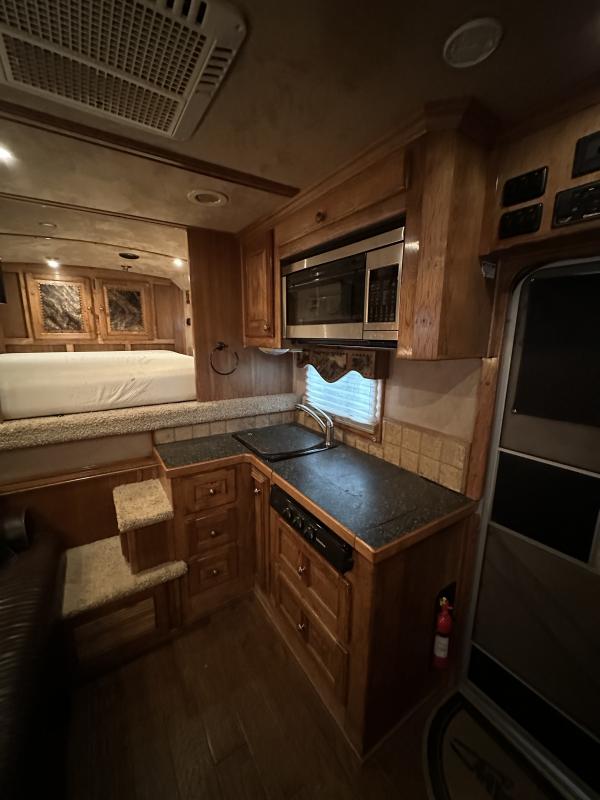 2006 4Star Trailers 4H 14'SW Bunk Beds Horse Trailer Stephenville