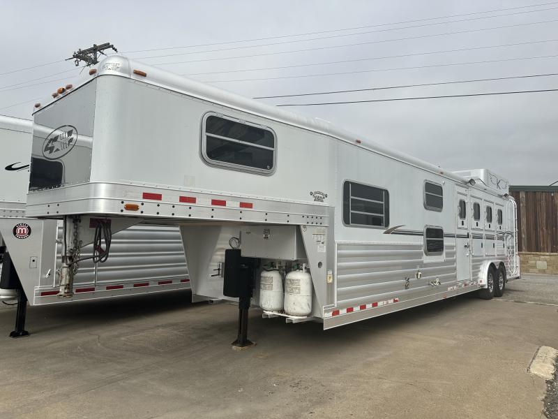 2006 4Star Trailers 4H 14'SW Bunk Beds Horse Trailer Stephenville