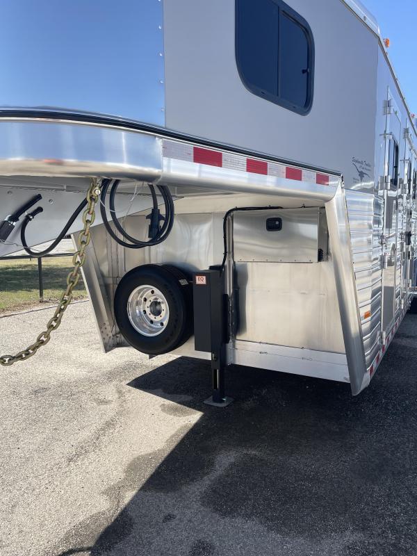 2022 Hart Tradition 4 Horse Smarttack Stephenville Trailers Hart