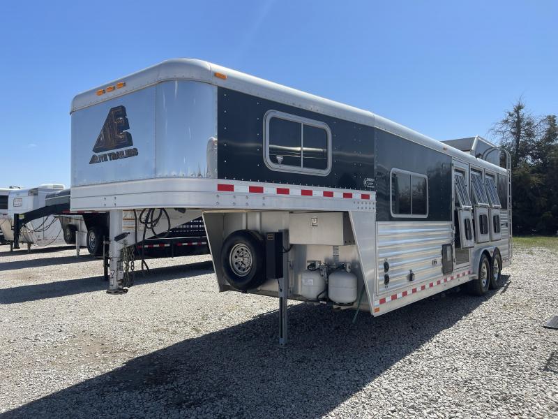 Used Elite Horse trailers for sale