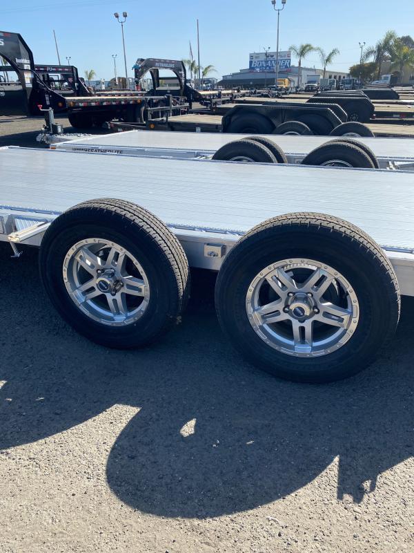 2023 Featherlite 31820022 Car Hauler Bonander Trailer Sales New