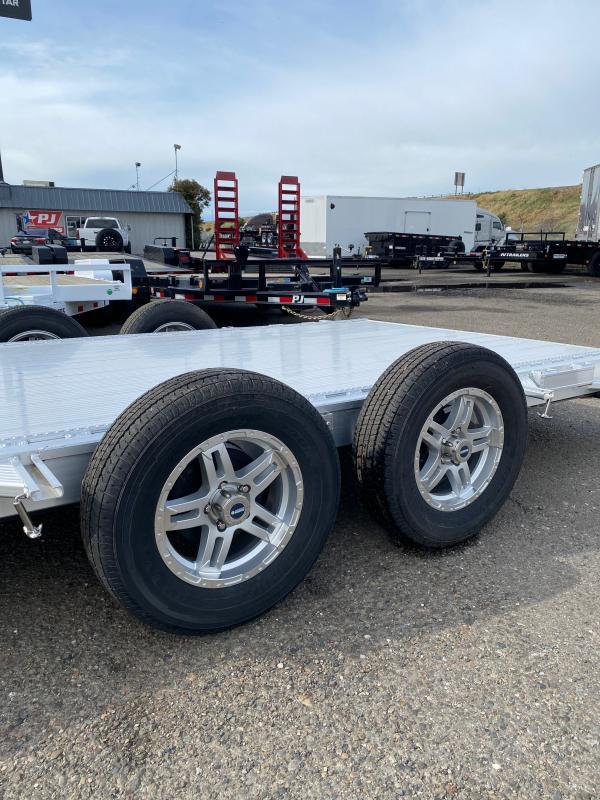 2023 Featherlite Car Hauler Bonander Trailer Sales New and Used