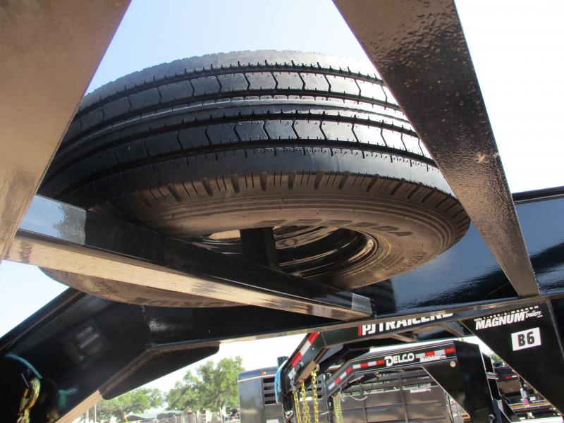 2023 PJ Trailers C832GSIR Gooseneck Bodies Magnum Trailers