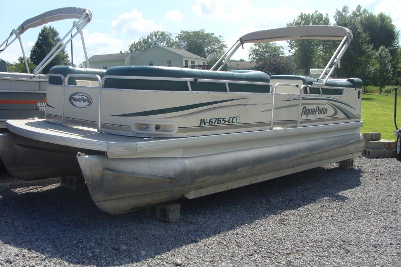 2005 Godfrey Pontoon Boats Aqua Patio Pontoon Boat Socks Marina