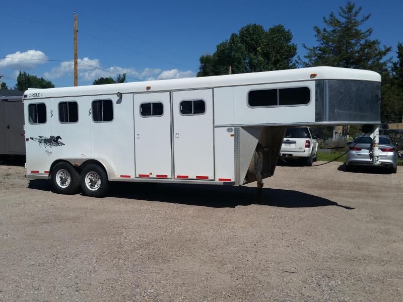 2004 Circle J Trailers 3 HORSE Livestock Trailer Bunkhouse Trailer Sales Scottsbluff, NE