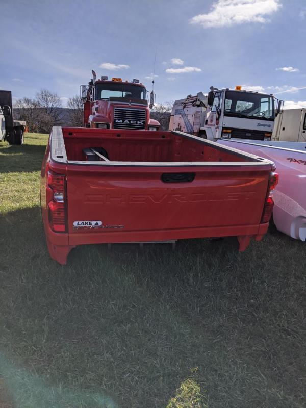 2020 Chevrolet Truck Bed Red Maxwell Truck & Equipment New & Used