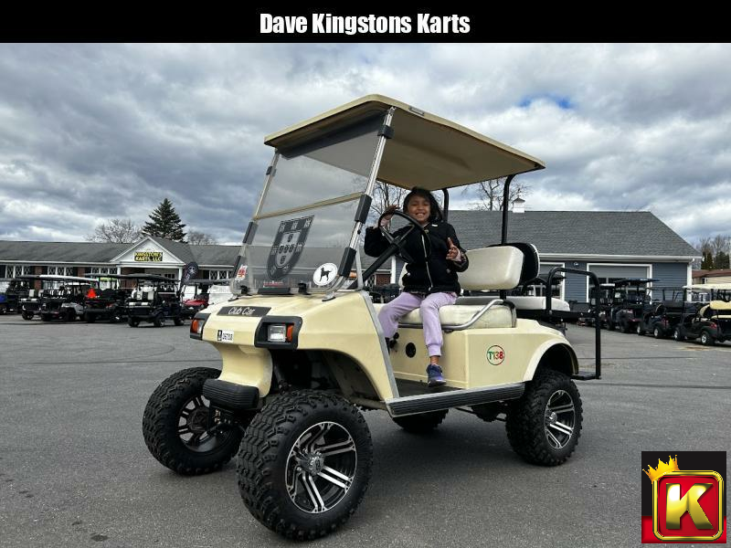 LIFTED Club Car 36 V 4 passenger golf cart in OUTSTANDING condition