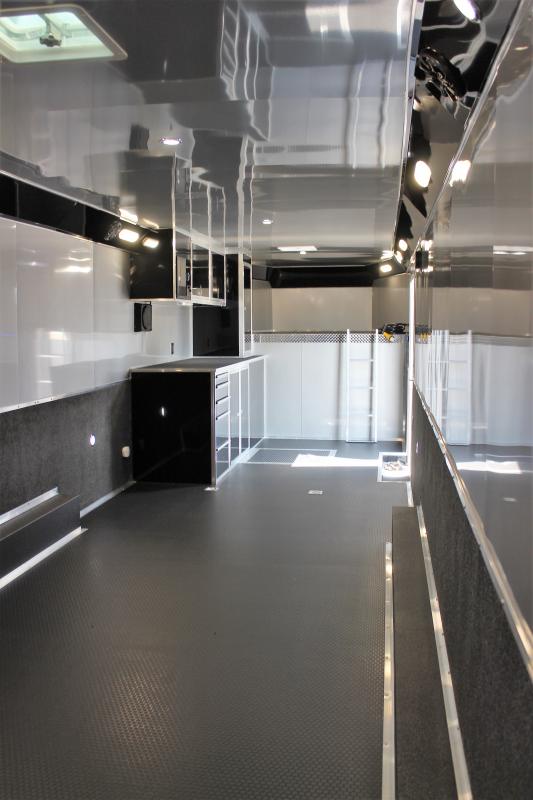 Enclosed Gooseneck Trailer 2024 40' LOADED Millennium Trailers