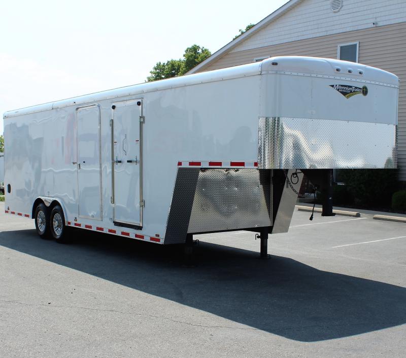 Enclosed Gooseneck Trailers 30' GN, Side Ramp Door/Alum Wheels/2/7K