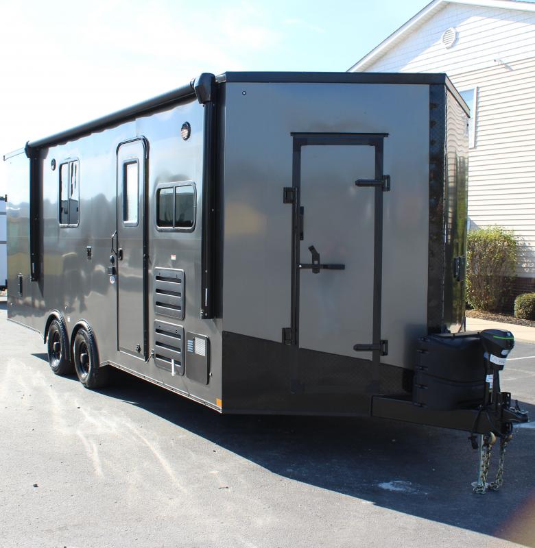 Enclosed Trailer with Living Quarters 2023 22' Nomad Sleep 6! Living