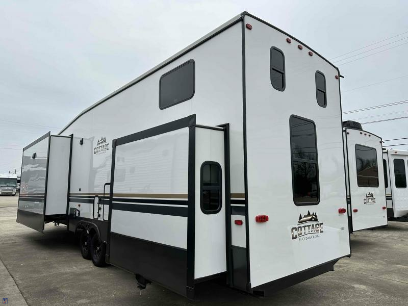 2023 Forest River Cedar Creek Cottage 40 CDL Destination Trailer