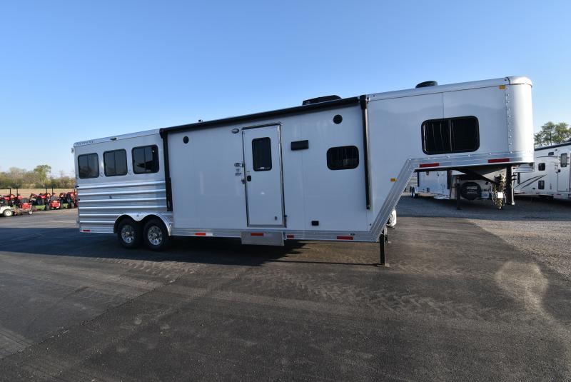2023 Merhow Trailers Stampede 8310 Horse Trailer Living Quarter