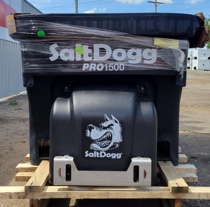 2023 SALTDOGG PRO1500 ELECTRIC POLY HOPPER SPREADER CONVEYOR CHAIN Iron Valley Equipment