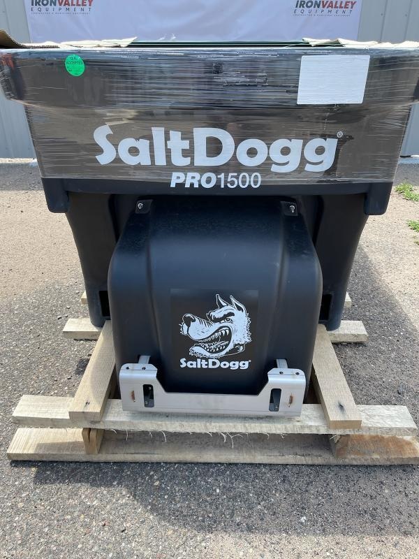 2023 SaltDogg PRO1500 Electric Hopper Auger Salt Spreader Iron Valley