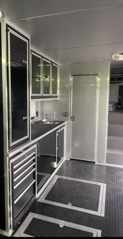 44 Bathroom Continental Trailers AUTOMASTER Car / Racing Trailer ...
