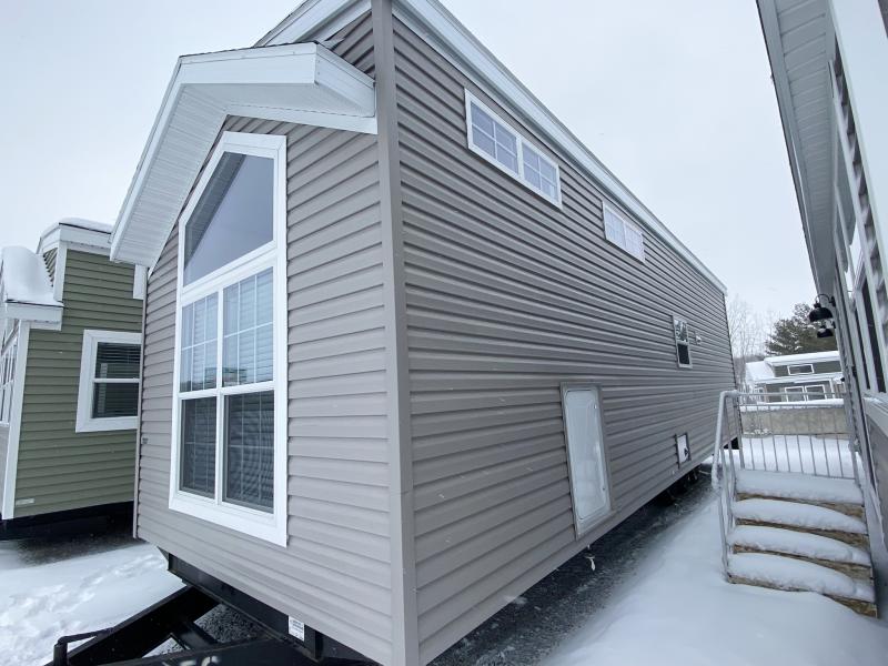 2023 Fairmont Homes Cavco 150 190002 RV Park Model Suncoast RV