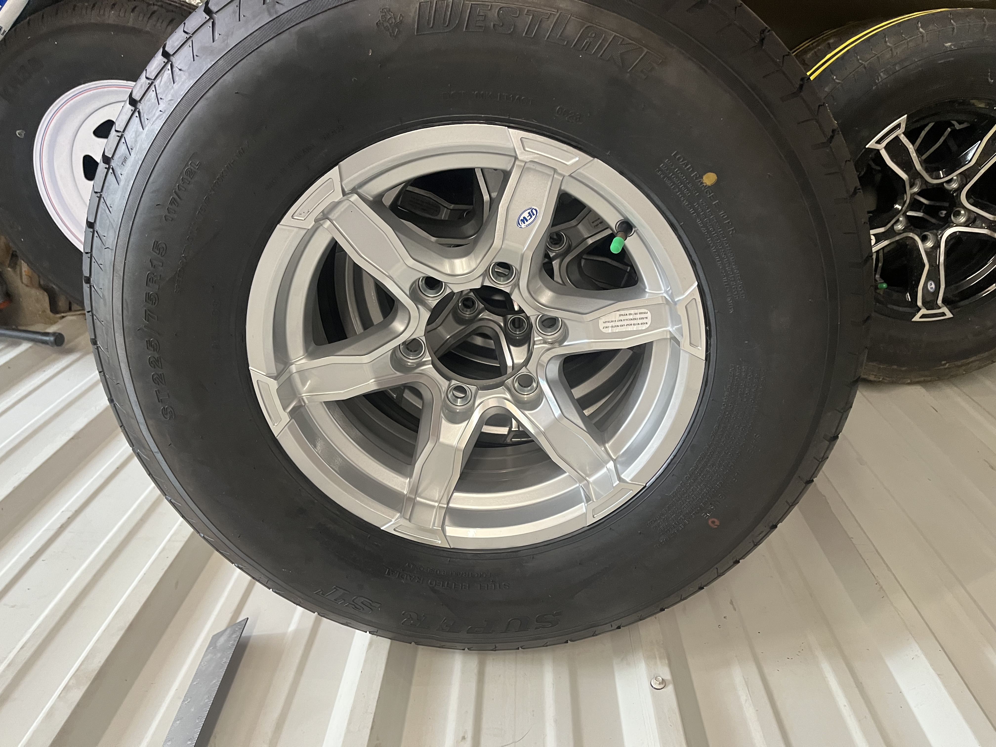 Aluma 6 LuG  15" Silver Liger Spare Tire