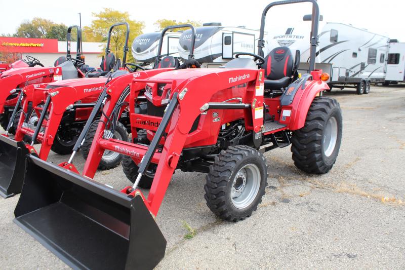 2022 Mahindra MAHINDRA 1635 HST LOADER Tractor
