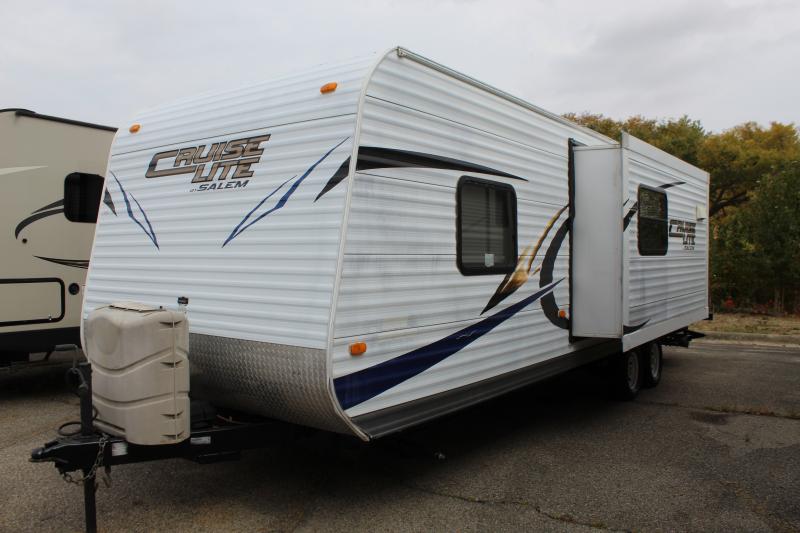 2011 Salem Trailers Salem Cruise Lite 28BHXL Travel Trailer Specialty