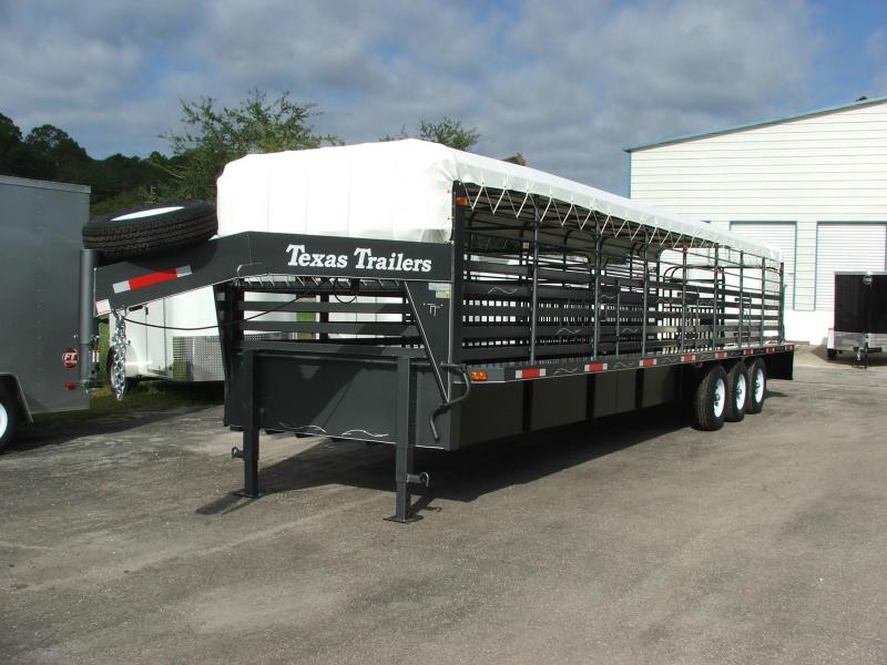 ST3221G TEXAS TRAILERS 32' GOOSENECK STOCK TRAILER W/ TRIPLE AXLES
