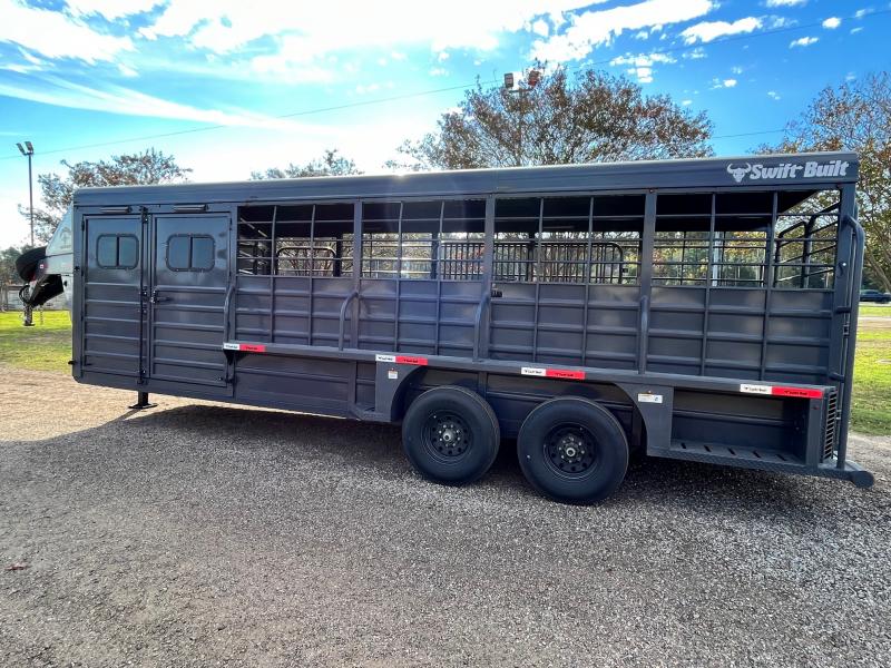 2023 Swift Built 24ft Comb / Double Door Side Tack Horse Trailers
