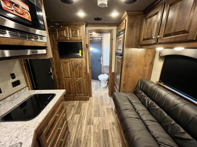 2024 Elite 3 Horse 10.8ft Living Quarter Horse Trailer Living Quarter Trailers For Sale