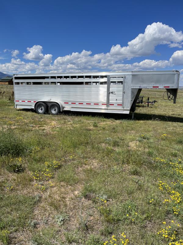 2022 EBY Maverick 24' Aluminum Livesstock Trailer Stock Trailers For