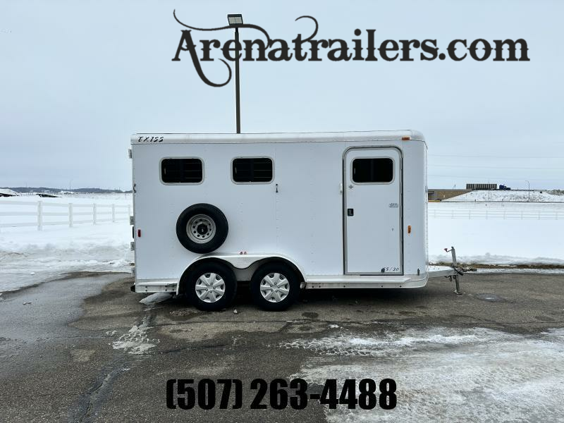 2002 Exiss Trailers 2 Horse Bumper Pull Horse Trailer Horse Trailers