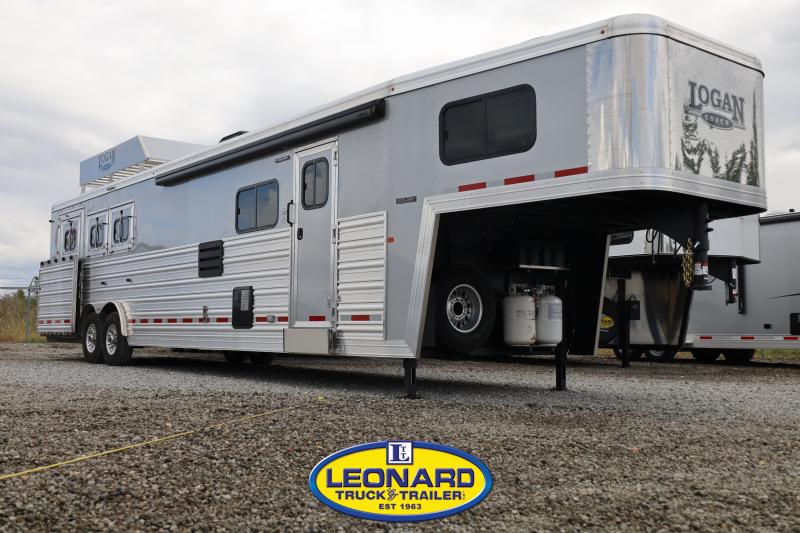 2023 Logan Coach S8314SO Horse Trailer Living Quarter Trailers For