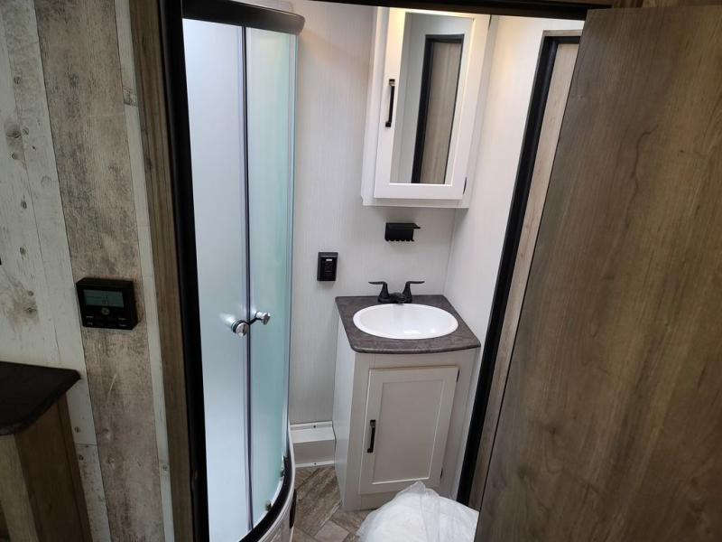 2023 Palomino Puma 26FKDS Rose City RV Tawas, Michigan Rentals