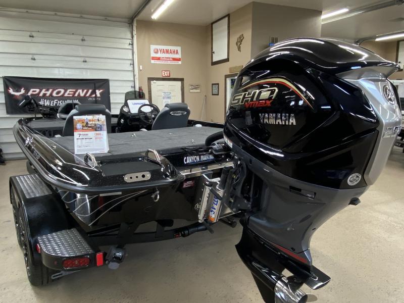 2024 Phoenix Boats 721 pro xp Bass Boat Over 15 years of experience to find every customers needs!