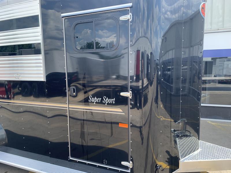 2024 Sundowner Trailers Super Sport Bumper Pull 4Horse Trailer