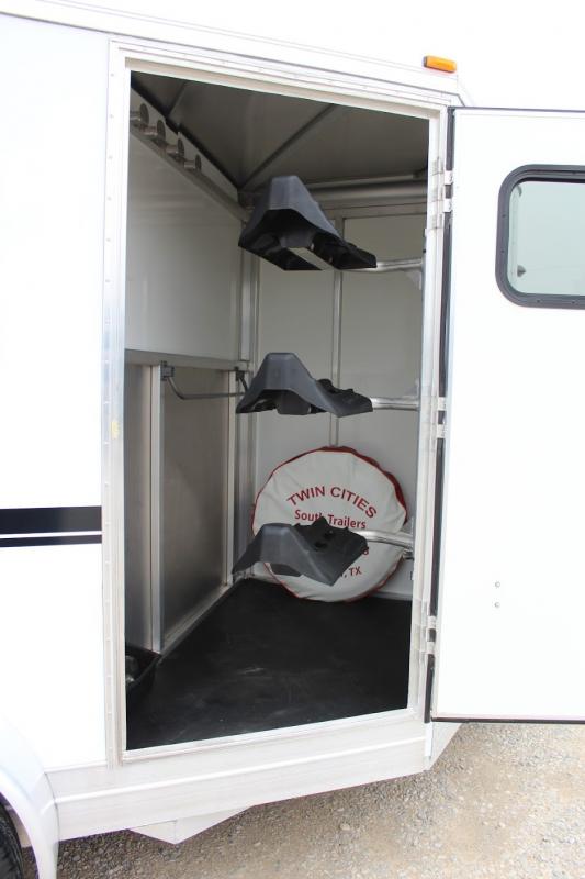 2015 CM cm Horse Trailer Utility, Flatbed, Stock , and Horse Trailers