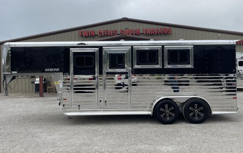 2023 Sundowner 3 horse slant gooseneck Horse Trailers For Sale Near Me