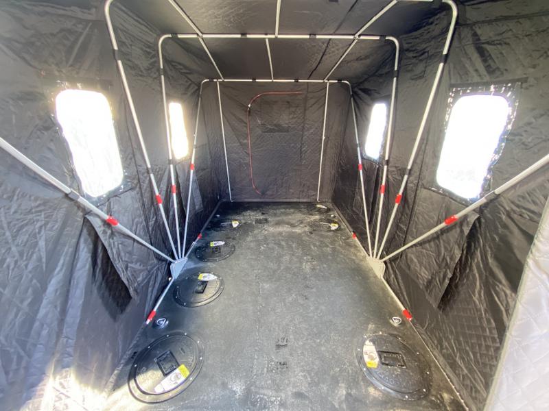 2023 Black Hole Beast Ice Shack Advantage RV / RV and Camper Sales SD