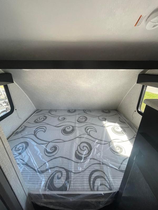 2023 Braxton Creek 17FD Teardrop Camper Kentucky Toyz located in Corbin, Ky. Selling Toy