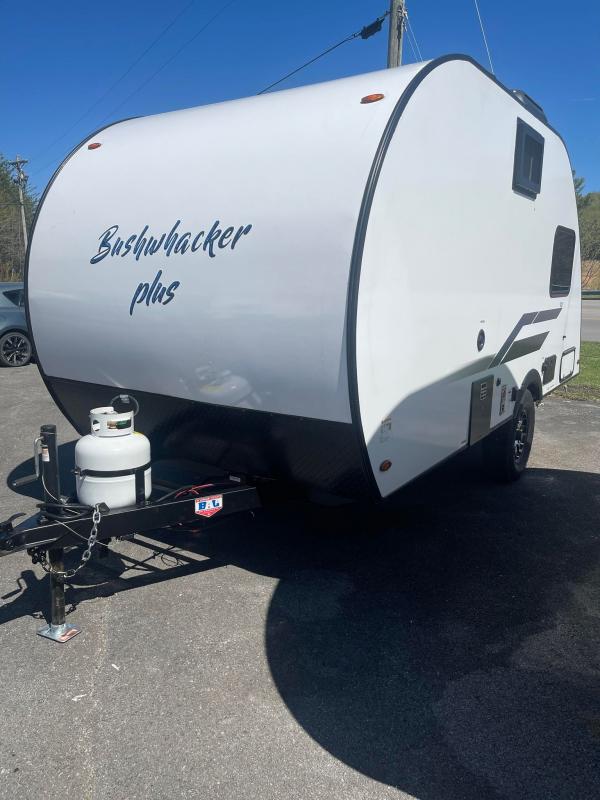 2023 Braxton Creek 17FD Teardrop Camper Kentucky Toyz located in